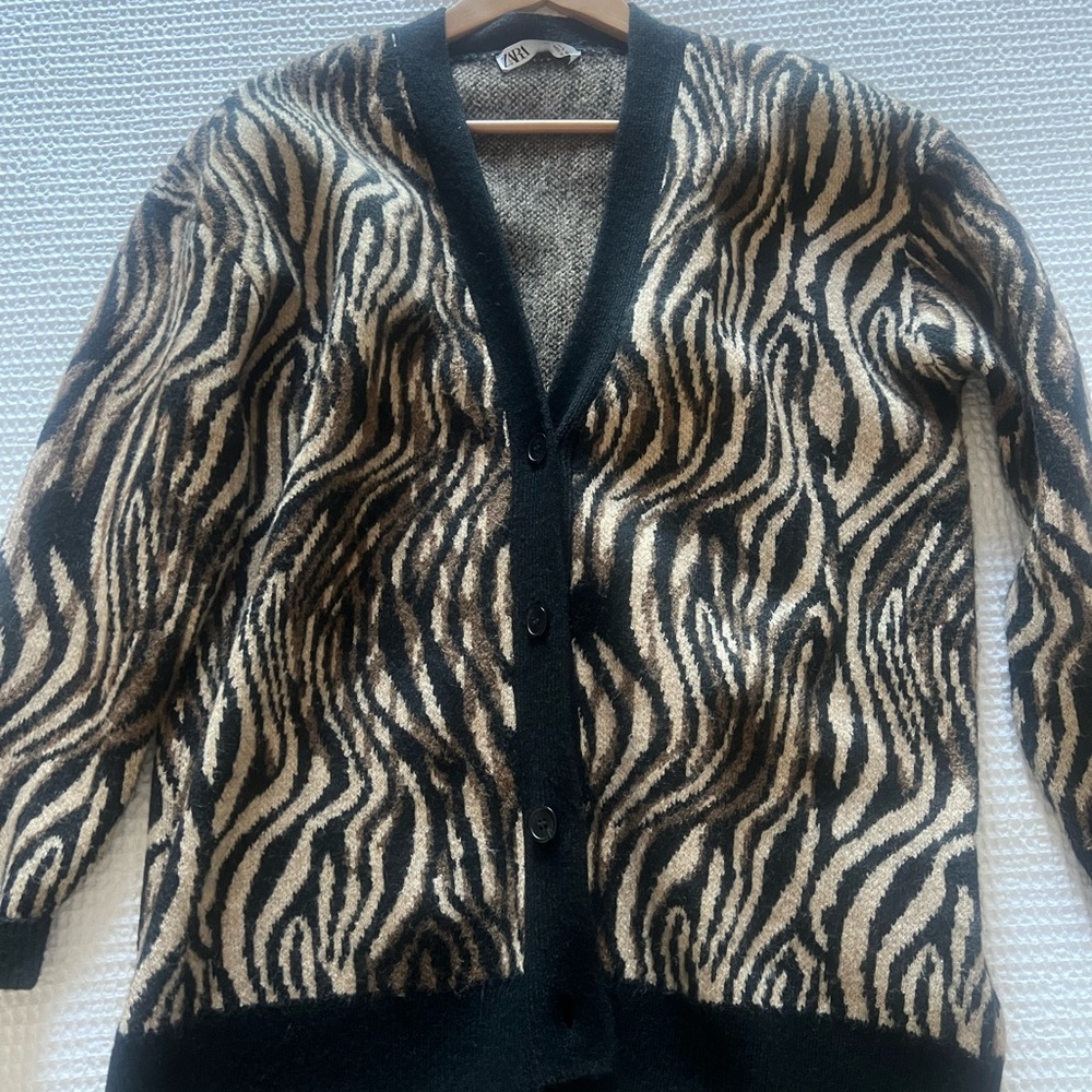 Women’s Zebra Print Sweater
